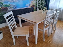 Tisch mit 6 Stühlen & Sitzbank