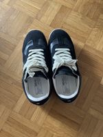 Turnschuhe Größe 41