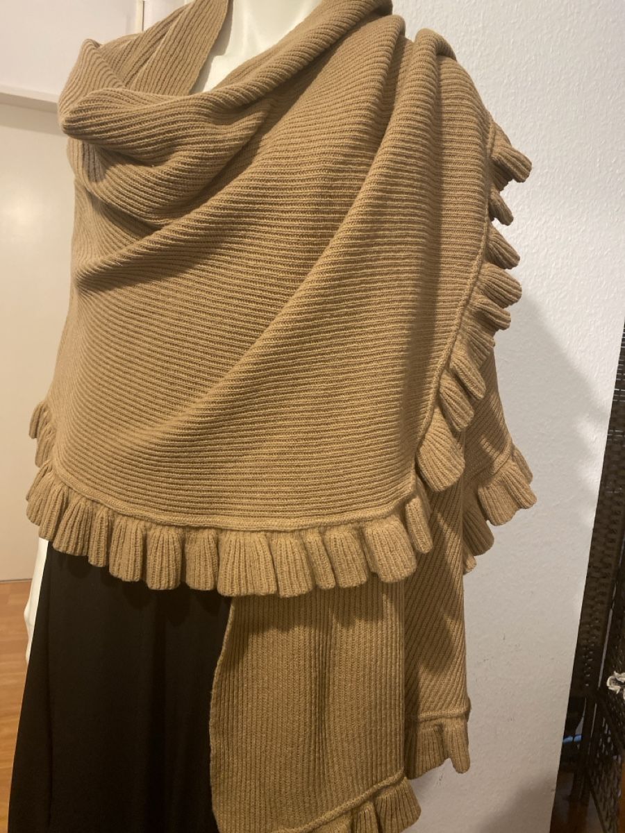 Altro in Moda donna: Cape hellbraun – Usato da Adliswil venduto da luzia31 1