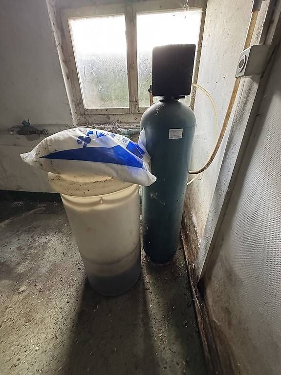 Sanitari: Wasser Enthärtungsanlage – Usato da Münchwilen AG venduto da me2work 1