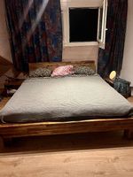 Bett 180cm x 200cm inkl Matratze 