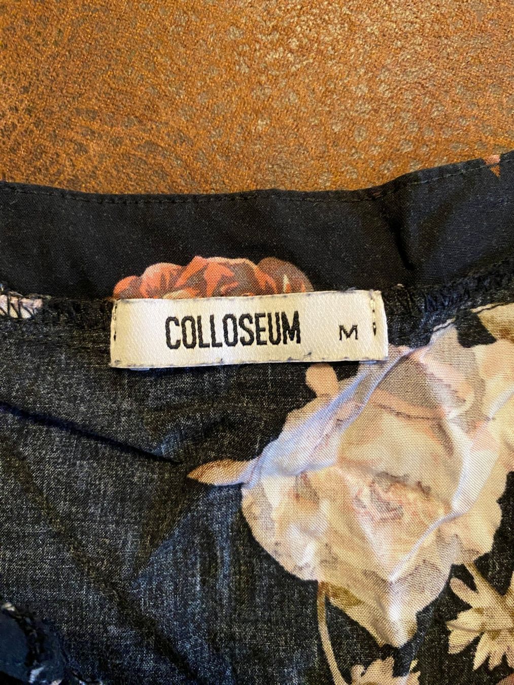 Camicette: Bluse von Colloseum – Usato da Diepoldsau venduto da Mayade 1