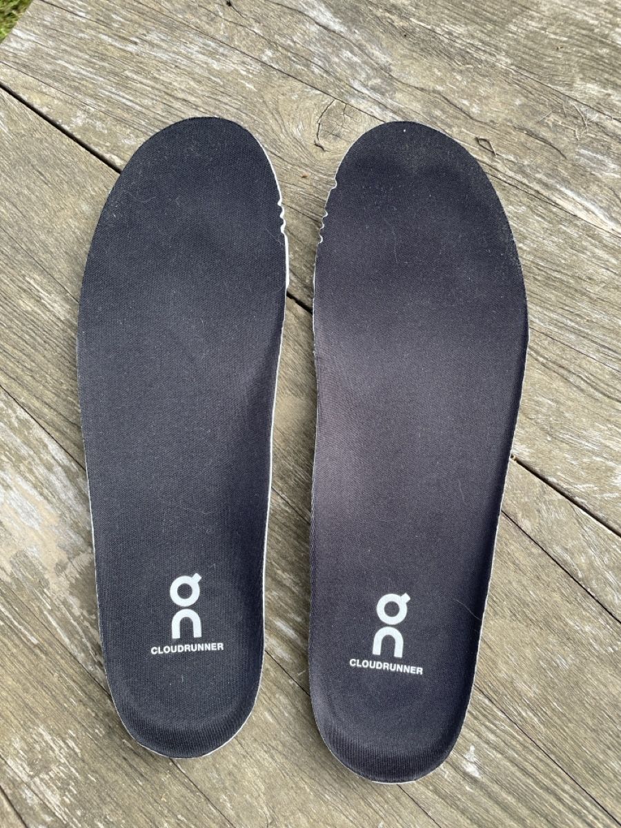 On Chaussures femmes: On Cloudrunner 40.5 – Neuf (Voir description) à Basel par pilzliii 6
