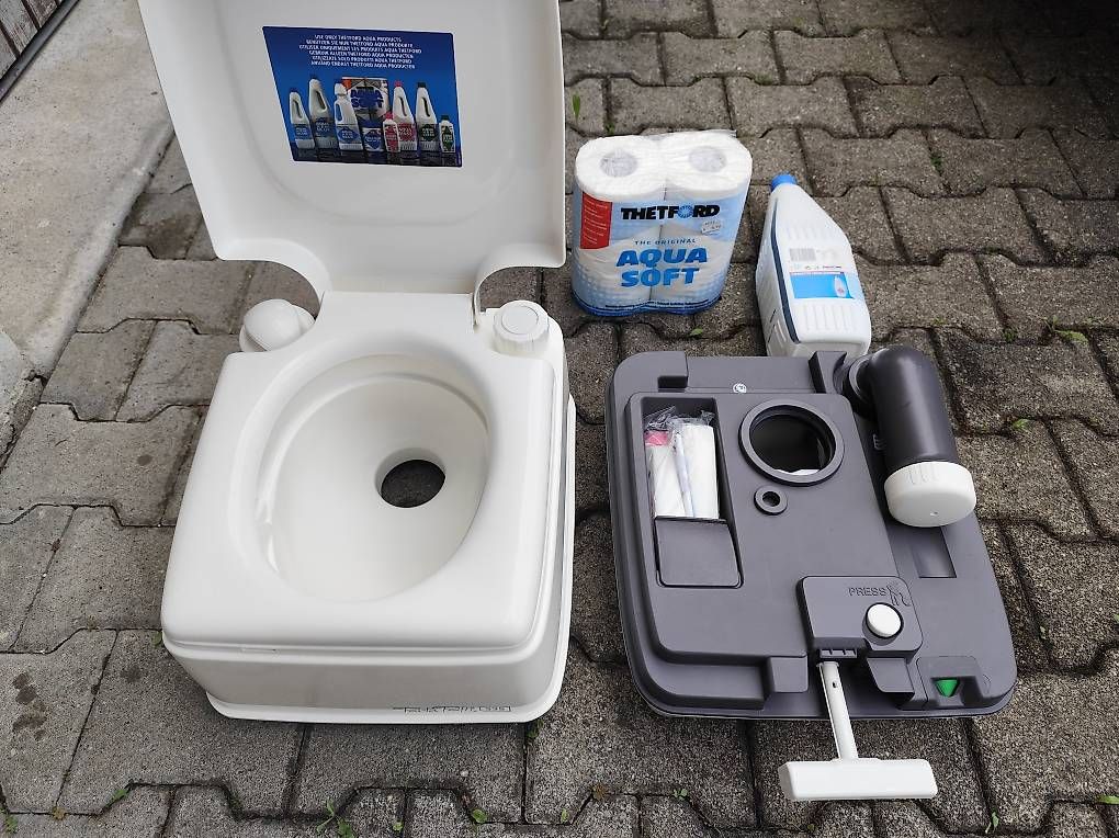 WC: Camping Toilette – Neu und originalverpackt aus Halden von Tech24 1