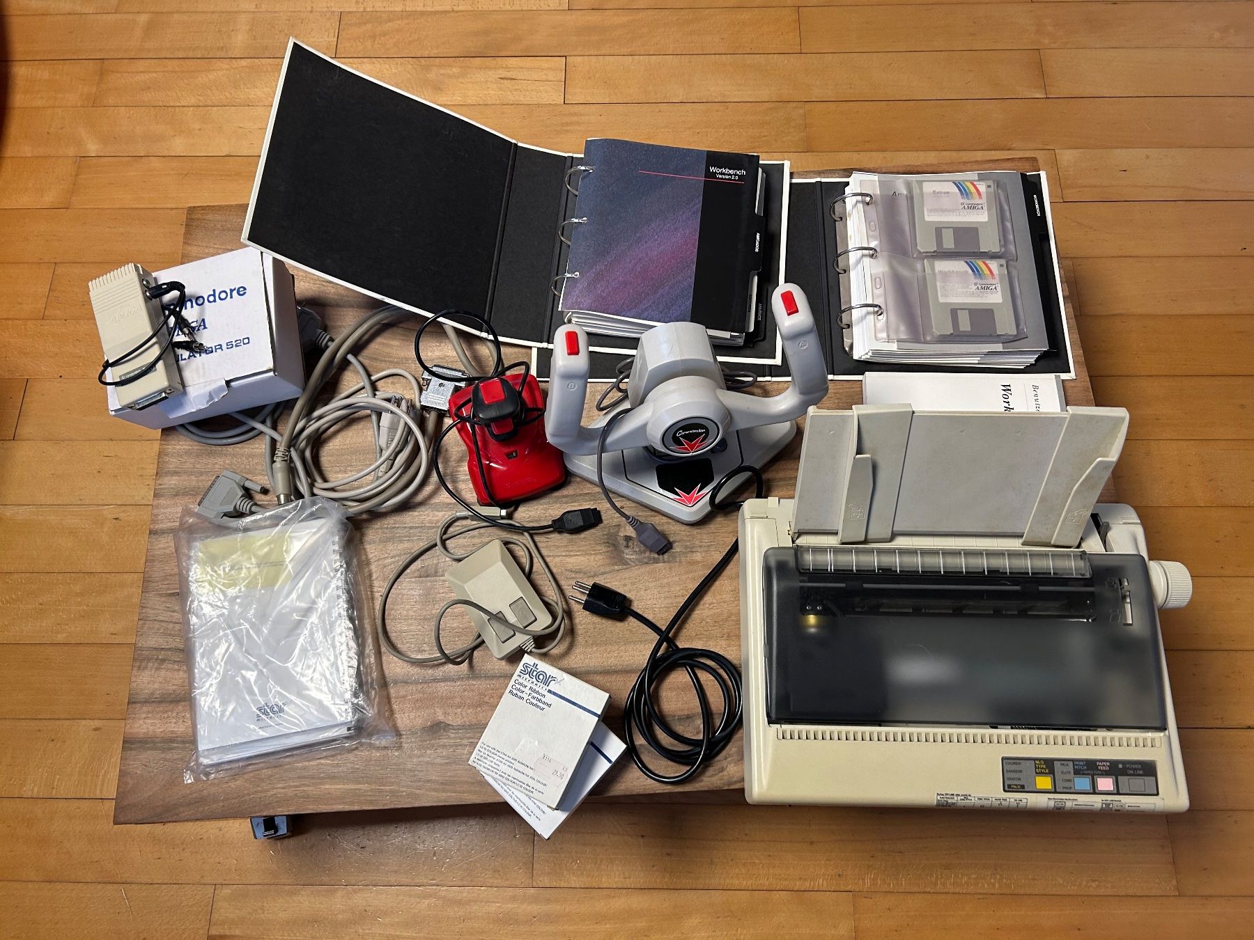 Commodore PCs: Amiga Commodore – D'occasion à Aarau par Tanichtis01 5