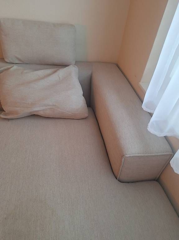 Divani: Sehr gut erhaltenes Sofa, beige – Usato da Düdingen venduto da san_kf2l 2
