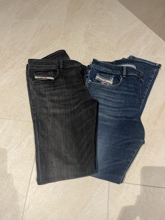 2 Diesel Jeans Set W36 blau und schwarz guter Zustand