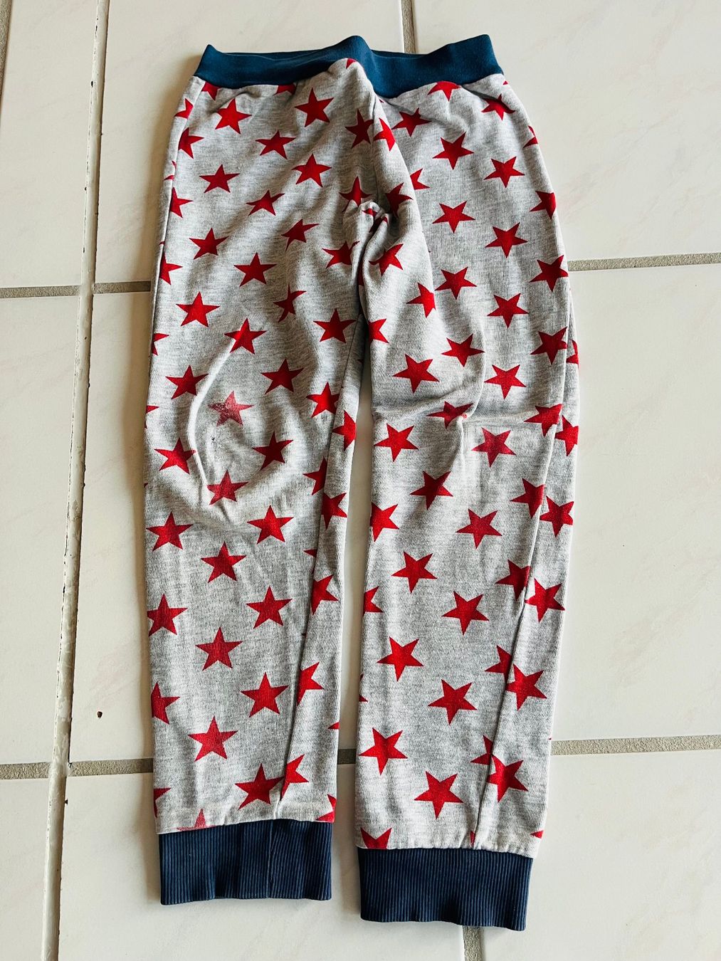 Hosen: 2 x Trainerhose Grösse 110/116 – Gebraucht aus Konolfingen von takkie 2