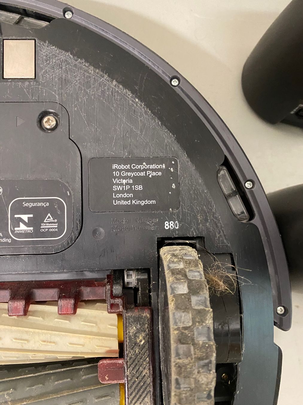 Irobot Aspirateurs & Accessoires: iRobot Roomba 880 – Défectueux à Zollikerberg par FAMA3 4