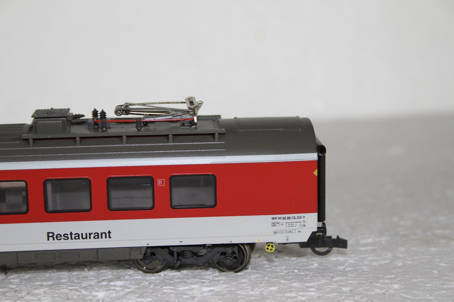 Trix Modellini di ferrovie: Trix 23390 SBB Restaurant Pendelzugfähig – Usato da Triesen venduto da gleis8 3