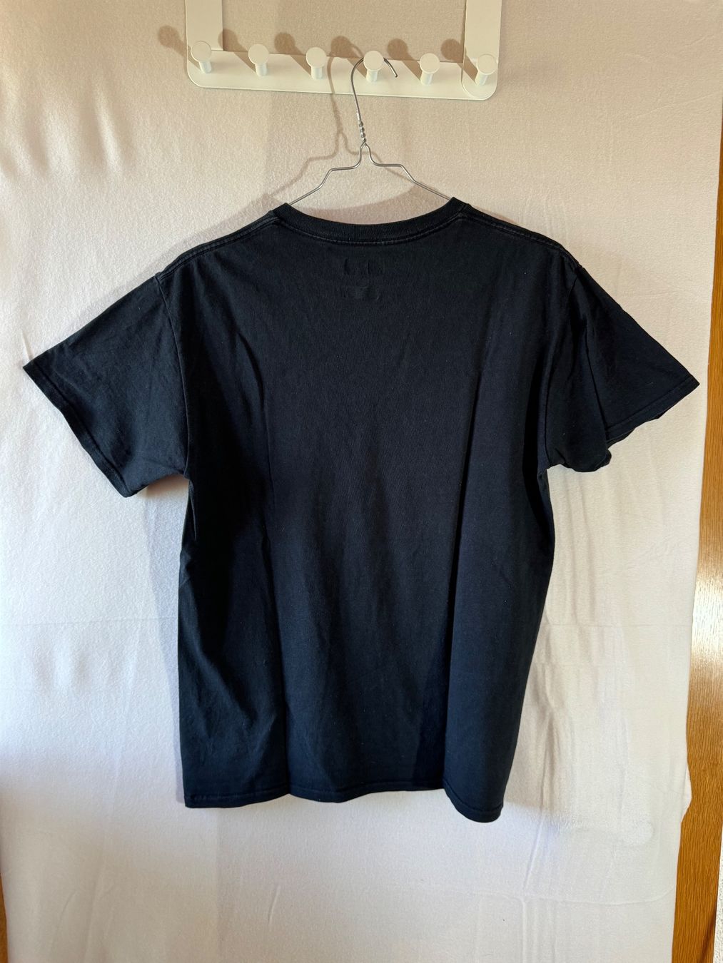 NFL T-shirt: schwarzes NFL T-Shirt ca Gr. M – Usato da Grosswangen venduto da second_hand_dress 5