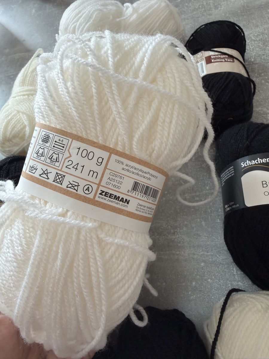 Lana: Strickgarn /Wolle – Nuovo (secondo la descrizione) da Witterswil venduto da gsc_z6ts 3