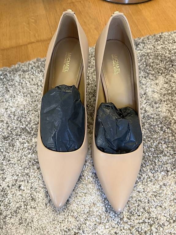 Michael Kors Scarpe da donna: Michael Kors Heels/Pumps Gr. 39/40 Nude – Nuovo (secondo la descrizione) da Bern venduto da kwa_pyt9