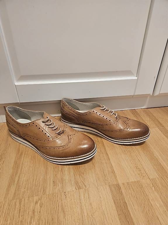 Anna Field Scarpe da donna: Neuer Damen Halbschuh braun Gr. 38 – Usato da Zürich venduto da leonard014 3