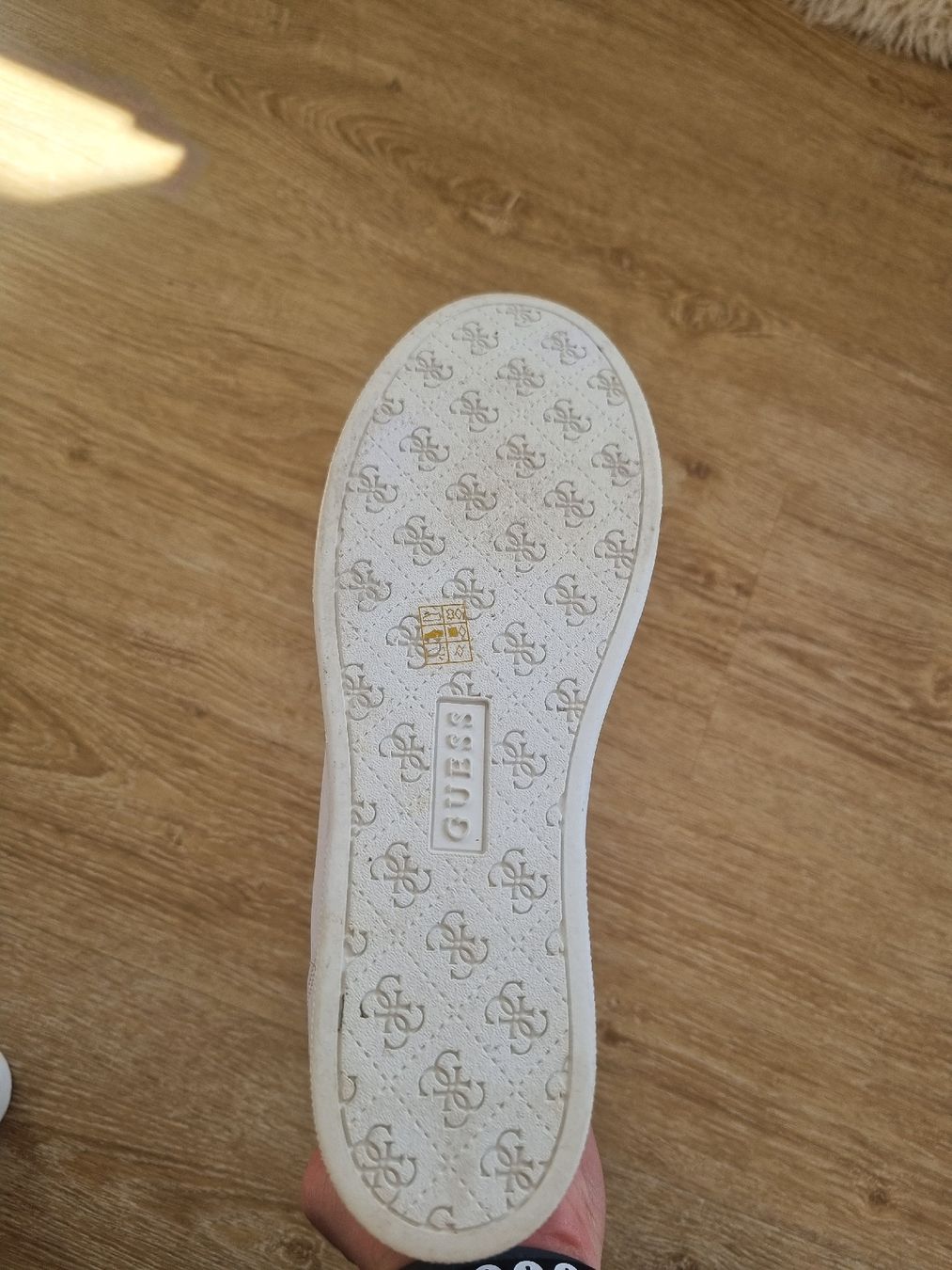 Damenschuhe: schuhe guess – Gebraucht aus Romanshorn von Stedy7 2