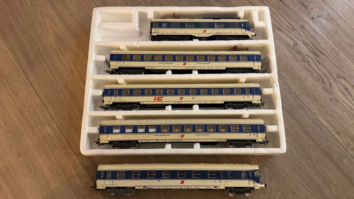 Lima Modellini di ferrovie: Lima H0 Gleichstrom Treibzugset – Usato da Jona venduto da grizzlyhedi01 3