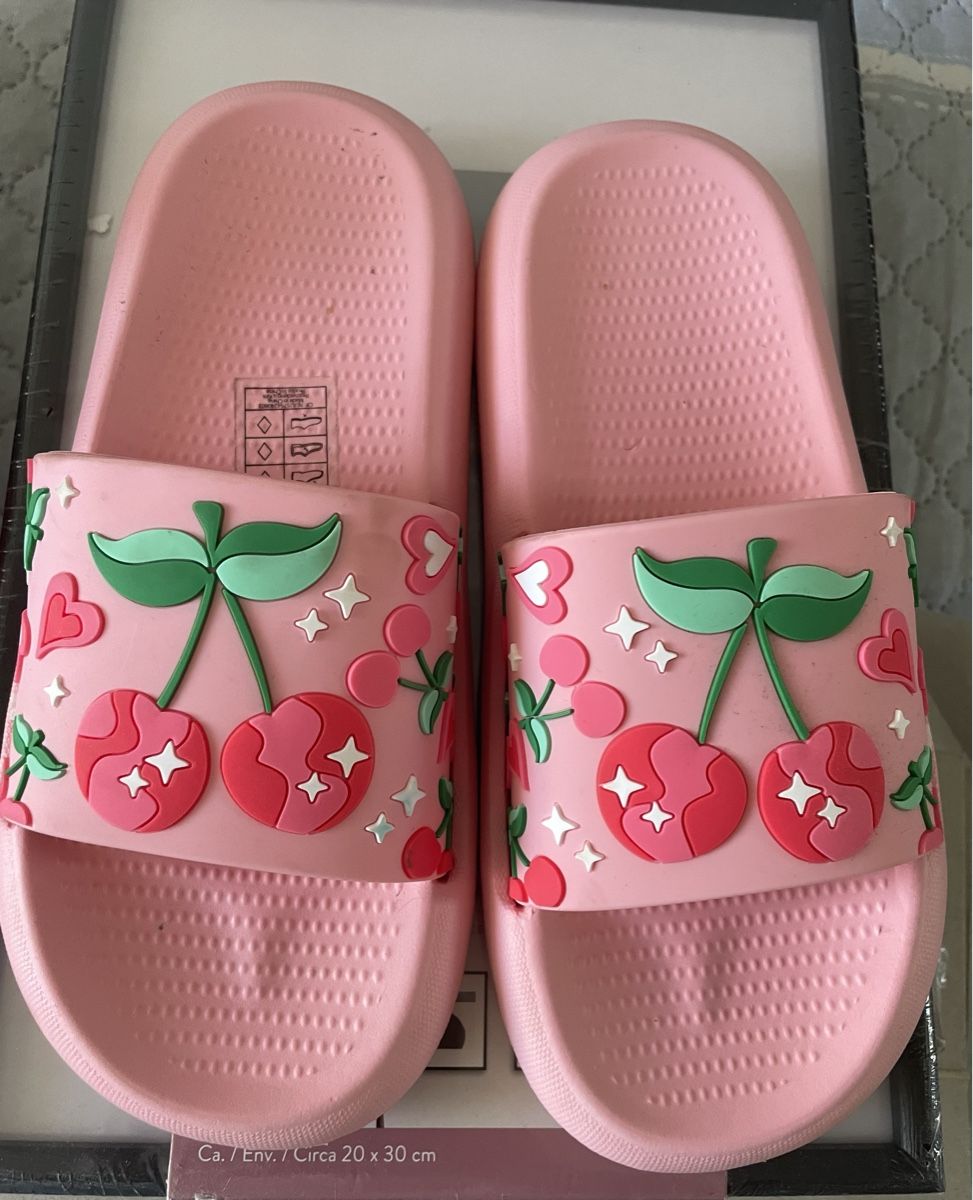 Scarpe per ragazze: KINDER SCHLAPPEN / ADILETTEN  - ROSA - GR 32/33 – Nuovo (secondo la descrizione) da Buchs AG venduto da fischli610