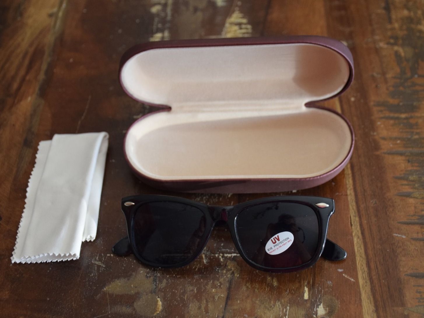 Occhiali & Lenti: Sonnenbrille mit Etui – Nuovo (secondo la descrizione) da Wetzikon ZH venduto da Wetzicardo25 3