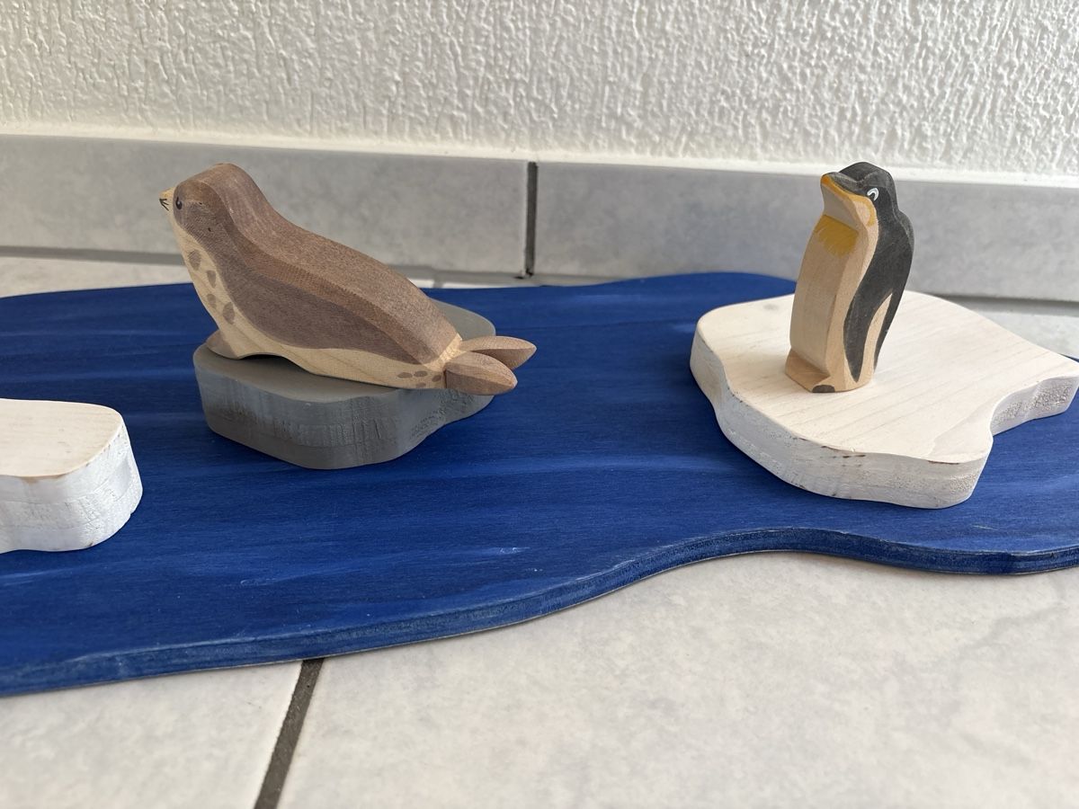 Ostheimer Jouets: Ostheimer Pinguin und Robbe mit Landschaft – D'occasion à Nottwil par wasserlufterde 3