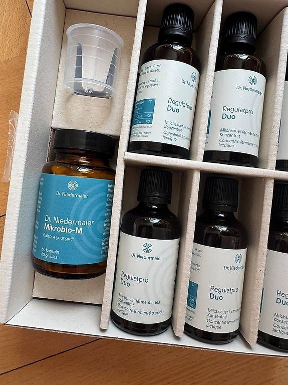 Dr. Niedermaier Cibi & Specialità: Dr. Niedermaier Mikrobio-M Monatskur – Nuovo e nell'imballaggio originale da Zürich venduto da designloverin 2