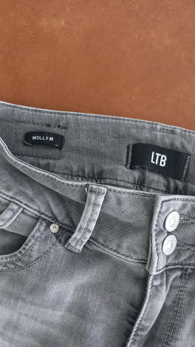 Jeans: Jeans LTB Molly M 27/30 grau – Usato da Eggersriet venduto da Taylorjam 3