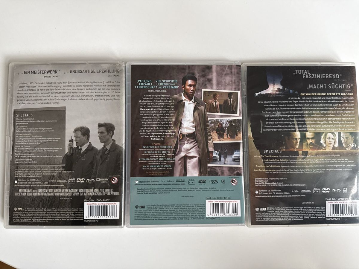 Tutti i DVDs: True Detective -Staffel 1-3 DVD – Usato da Zürich venduto da einkaufswagen 1