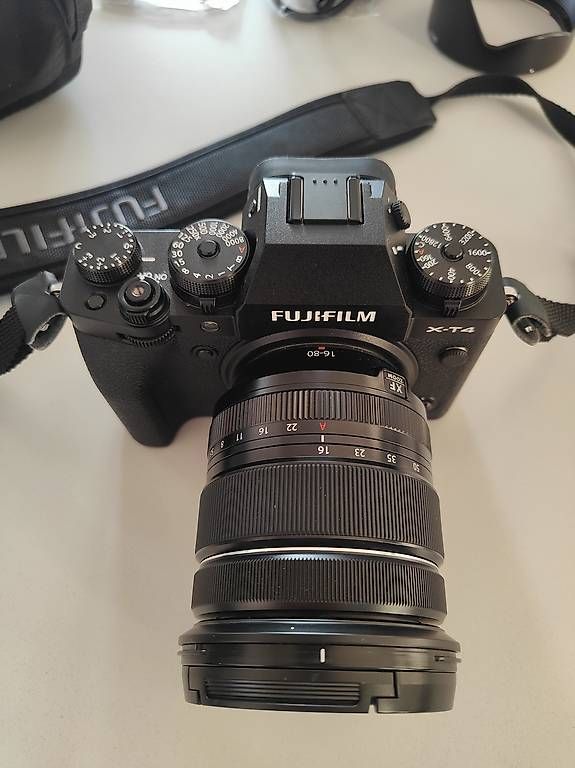 Fotocamera: Fujifilm X-T4 Kamera  – Usato da St. Gallen venduto da Rigoletto123