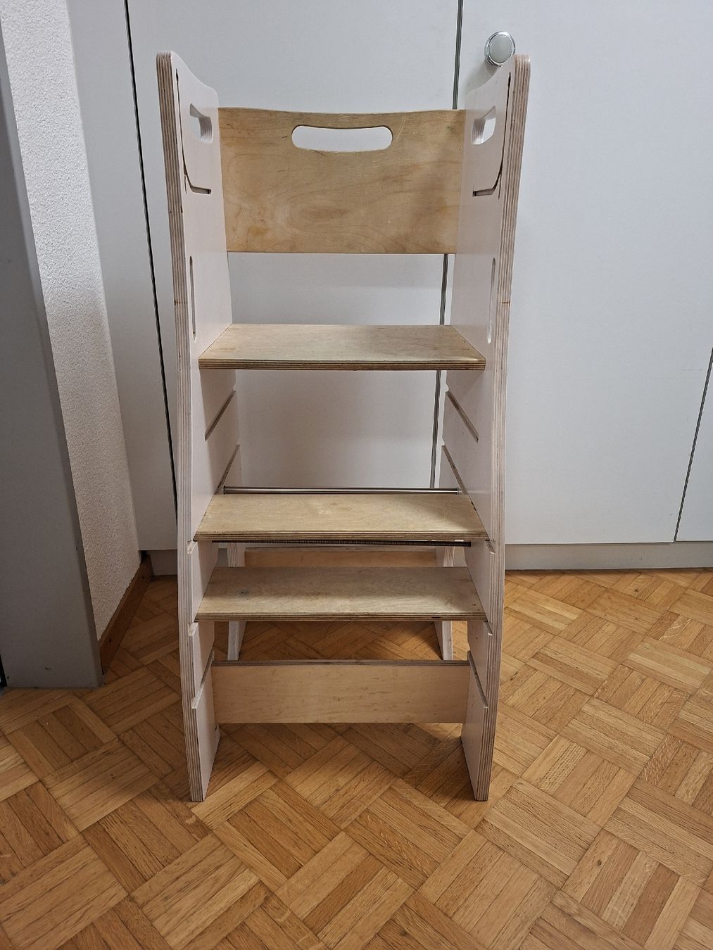 Seggioloni: Lernturm, Kindersitz aus Holz – Usato da Bäch SZ venduto da nadinek85 3