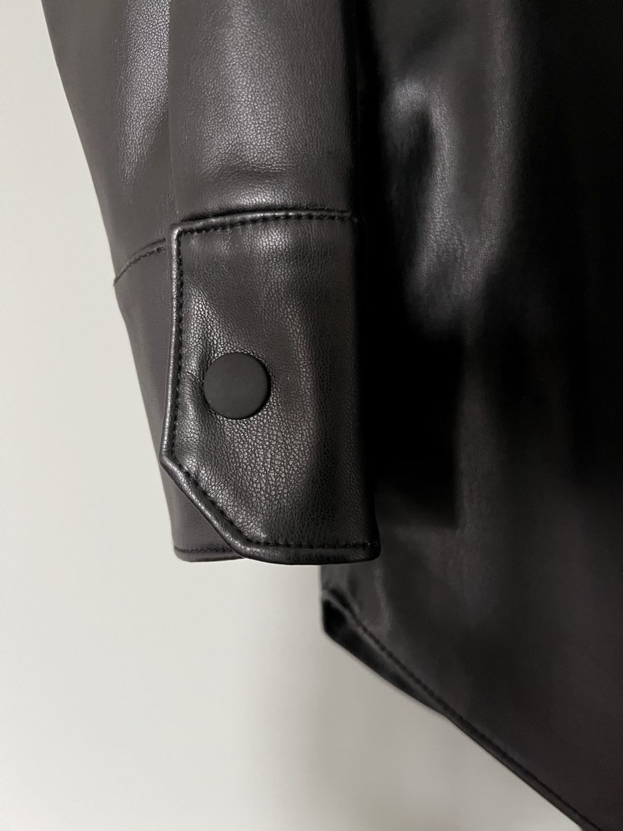 Giacche: Faux leather jacket - size 36 - like new – Nuovo (secondo la descrizione) da Zürich venduto da giu_z559 3