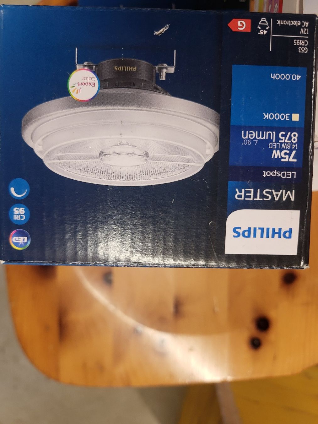 Philips Lampade: LED Leuchtmittel Philipps Master LED – Nuovo (secondo la descrizione) da Alpnach Dorf venduto da str_jdw2 2
