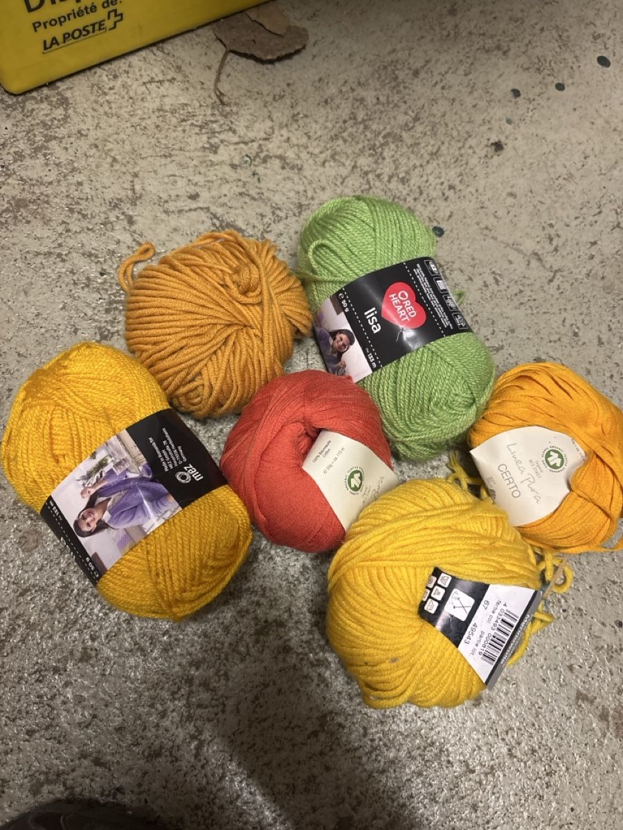 Laine: Wool  – Neuf (Voir description) à Zürich par miasnail