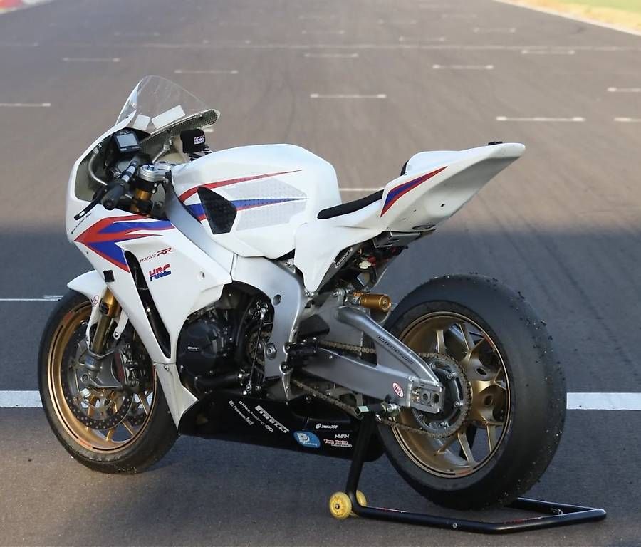 Honda Strasse: Honda CBR 1000 RA – Gebraucht aus Villmergen von roo_wx2w 1