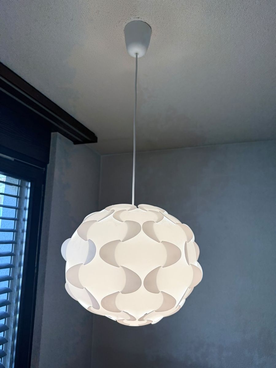 Ikea Lustres & lampes de plafonds: Ikea lamp – D'occasion à Zermatt par CyprienJ