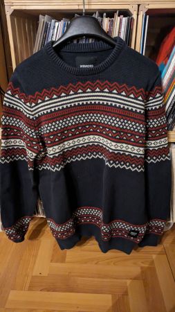 Strickpullover von Wemoto