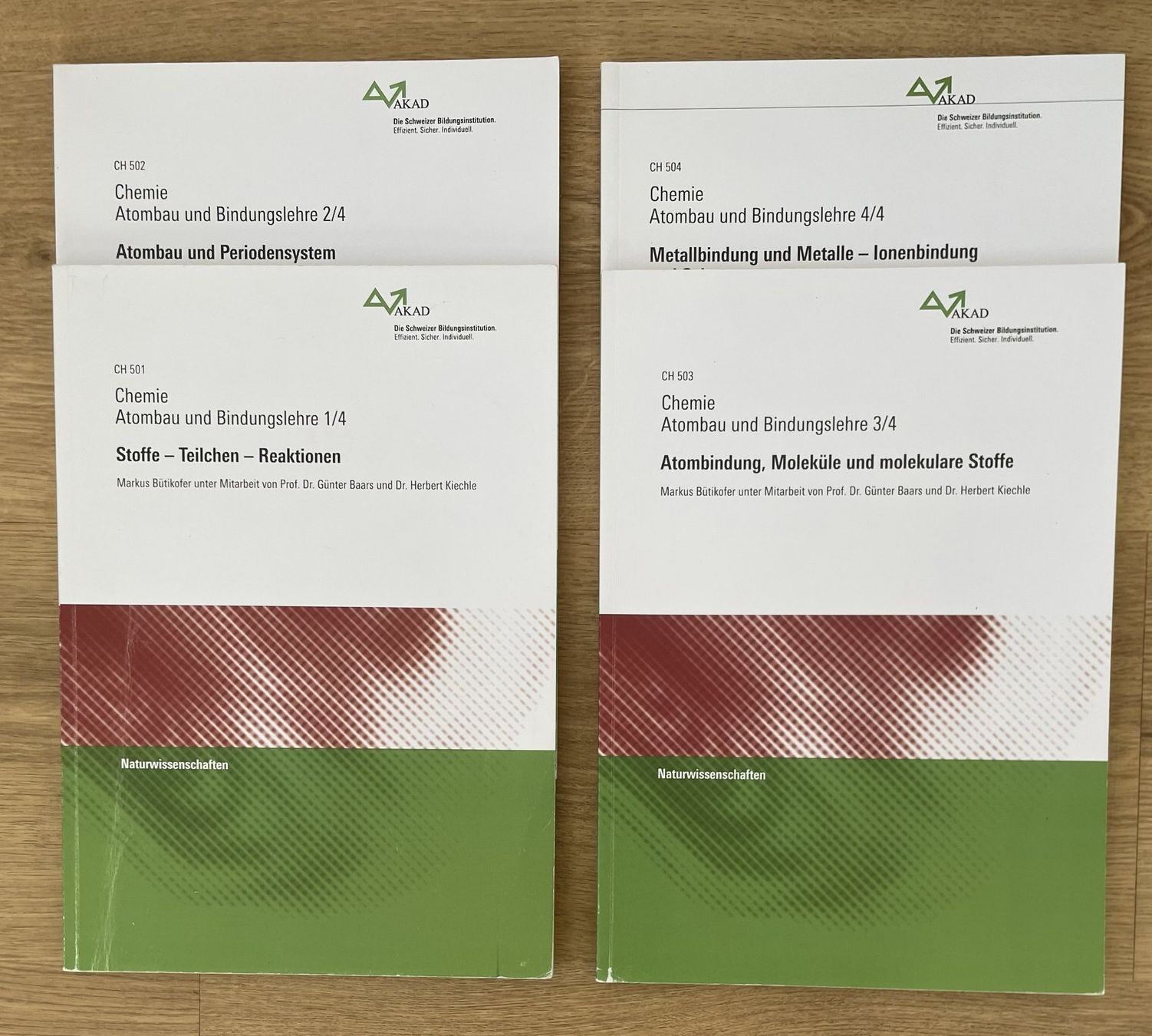 Libri: AKAD Lehrbücher Chemie – Usato da Basel venduto da Aletheia2020