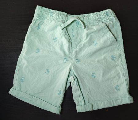 Kurze Hose Grösse 104