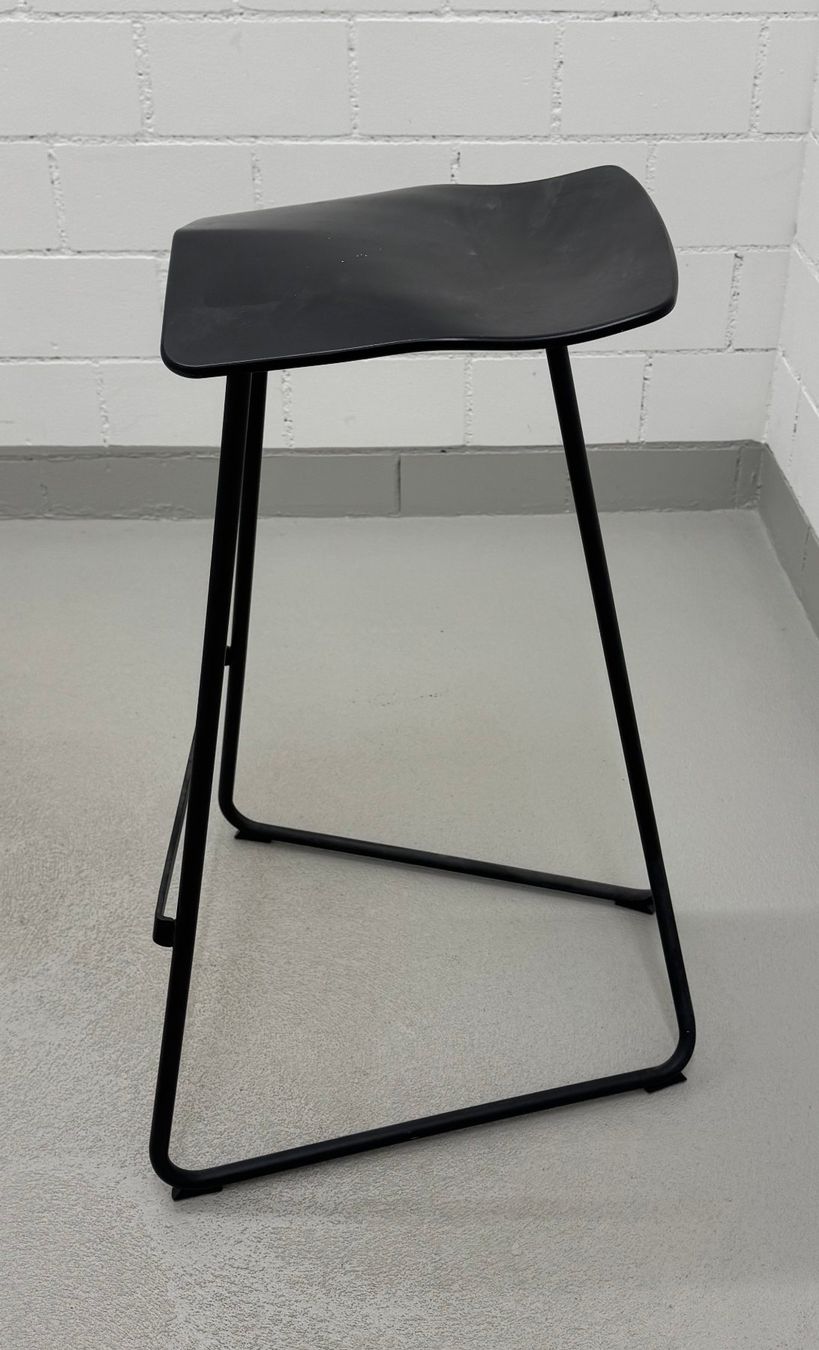 Classicon Sgabelli: ClassiCon Triton Bar Stool – Barstuhl – Usato da Würenlos venduto da Herr_Marktschreier 2