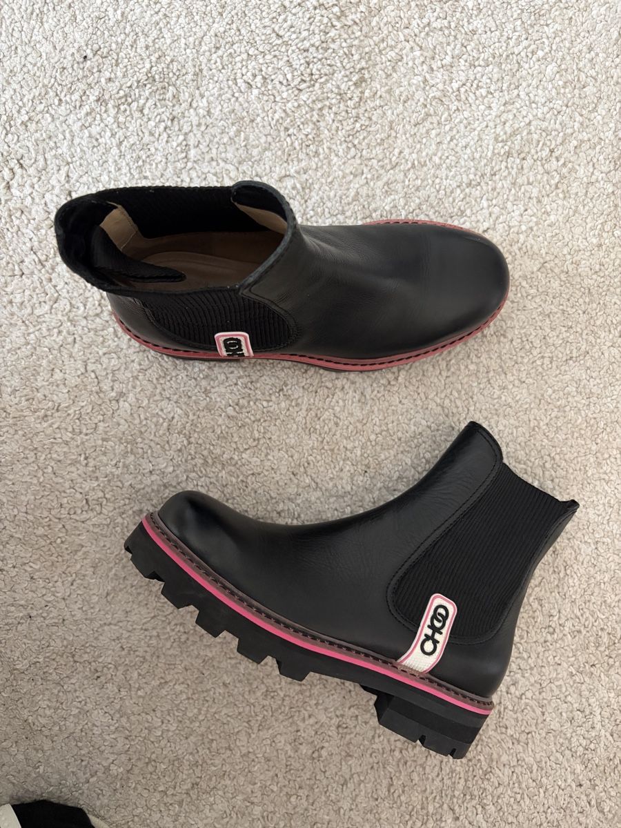 Jimmy Choo Scarpe da donna: Jimmy Choo Chelsea boot – Usato da Zürich venduto da luca.oe 3