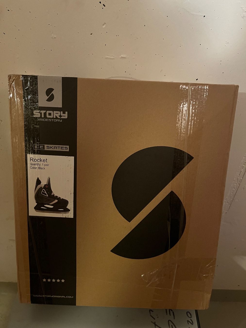 Pattini da ghiaccio: Schlittschuh neu Gr. 36-39 – Usato da Jona venduto da Lana_B