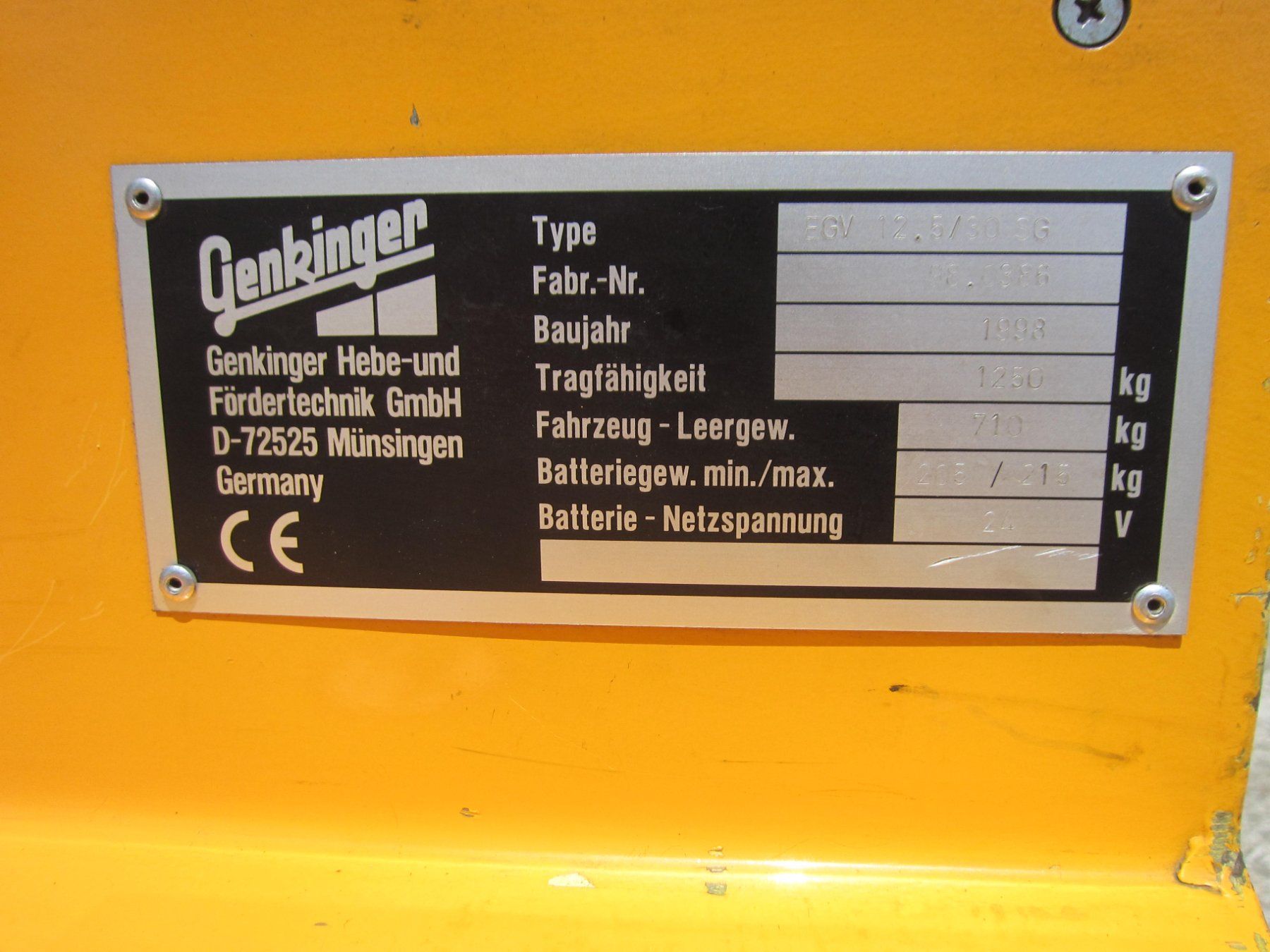 Ameise Carrelli elevatori e a forche: Ameise, Stapler, Deichselstapler, max. 1250kg, max. 3.00m – Usato da Hämikon venduto da Hochstapler99 8