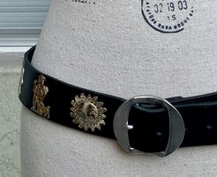 Superbe ceinture appenzelloise cuir&découpe métal poli 105cm