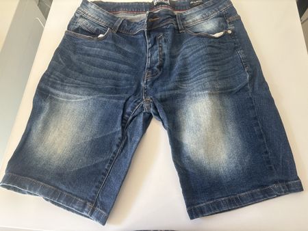 Herren Jeansshorts Grösse 34 slim fit blau guter Zustand (H)