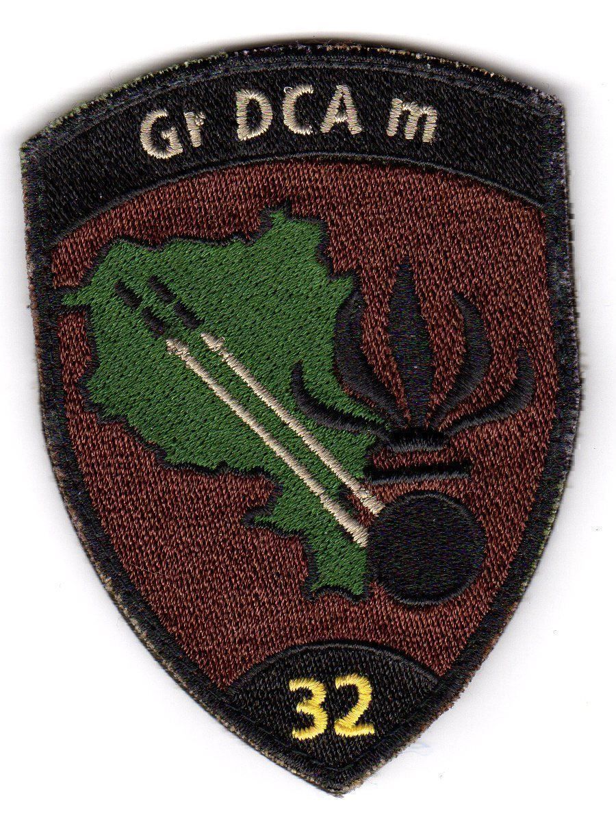 Plaketten & Abzeichen: Badge Gr DCA m 32 schwarz Fliegerabwehr – Gebraucht aus Erlinsbach von S700