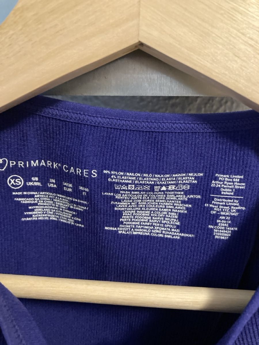 Primark Lotti di vestiti: Sportset violett-blau – Usato da Urtenen-Schönbühl venduto da alessibas 2