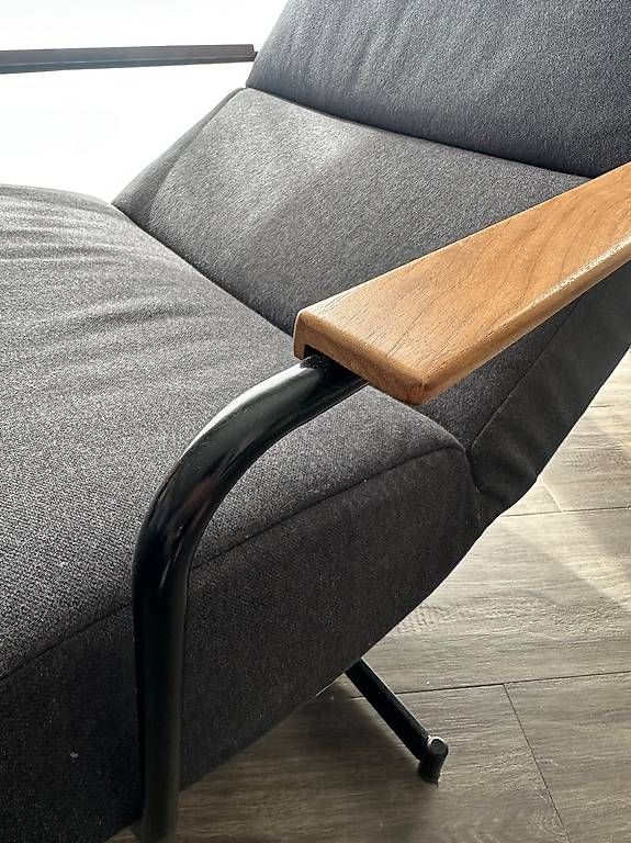 Poltrone: Fauteuil pivotant Pfister – Usato da Blonay venduto da inf_2rmr 1
