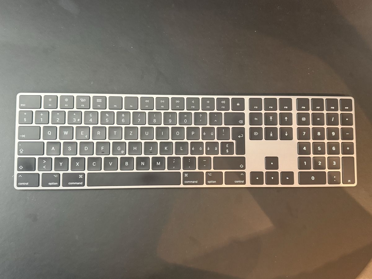 Apple PC: iMac Pro 27-inch, 32GB, 1TB SSD – Usato da Pfäffikon SZ venduto da NicMarKom 5