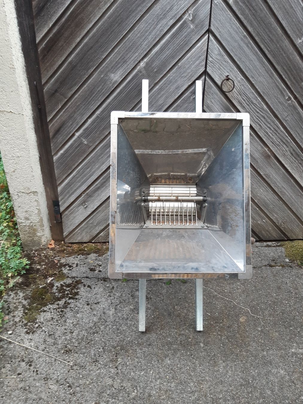 Tutte le macchine: Obstmühle Handbetrieb – Usato da Hallau venduto da defolant