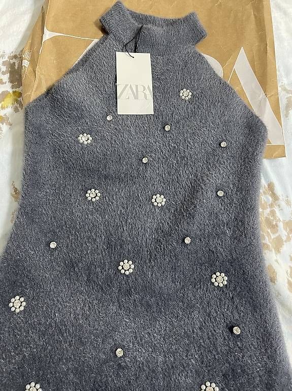Zara Vestiti: Zara Strickkleid Gr. M Perlen Glitzer neu – Nuovo e nell'imballaggio originale da Luzern venduto da Lorena.haj