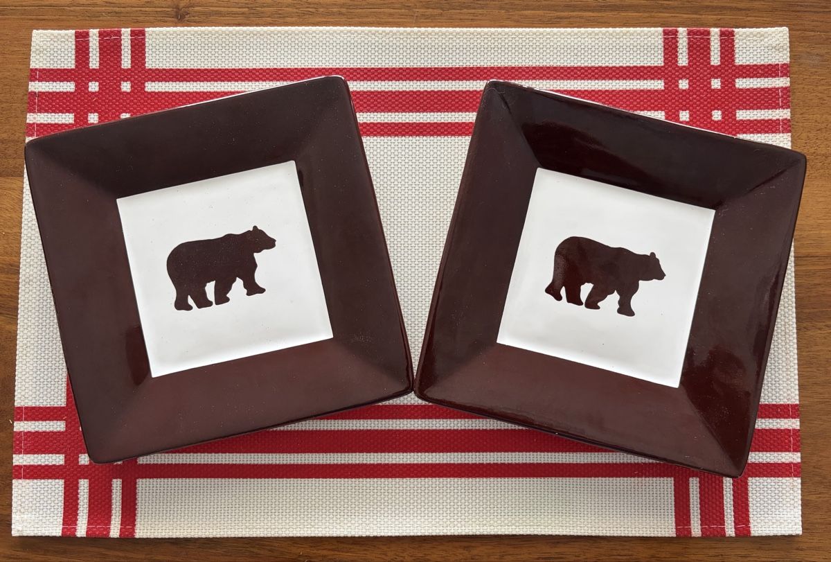 Piatti: 2 Assiettes Ours "Natalie Lapique" Peintes Main – Usato da Conthey venduto da Cathlouz