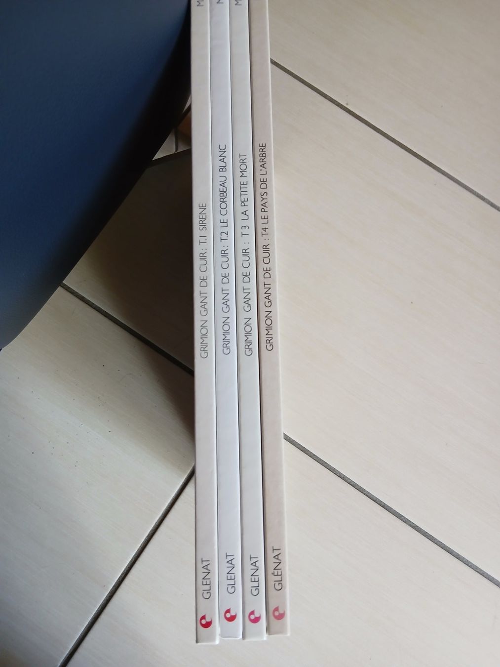 Fumetti: GRIMION GANT DE CUIR MAKYO HISTOIRE COMPLETE  TTBE – Usato da Puidoux venduto da Efango 1